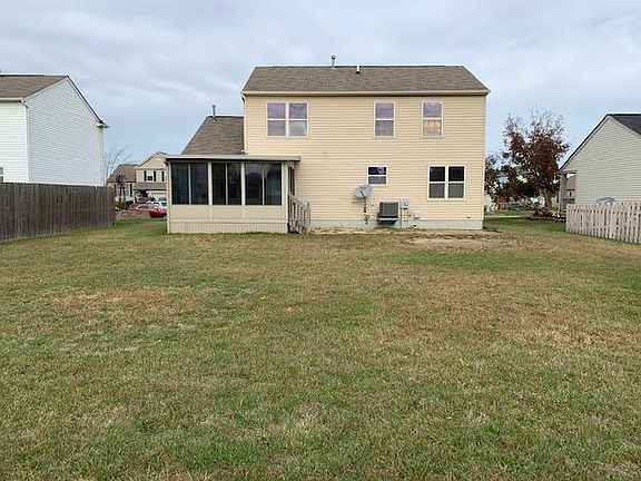 4th image of 1134 Dorset Dr
