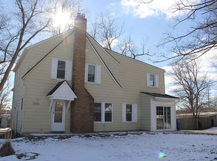 2591 Valley Dr, Ann Arbor, MI 48103