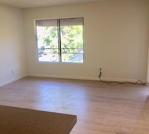 2nd image of 700 E Harvard St APT 105