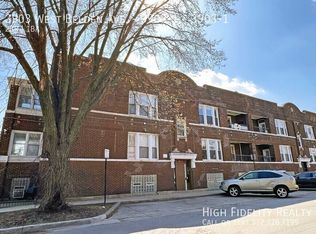 3903 W Belden Ave #1, Chicago, IL 60647