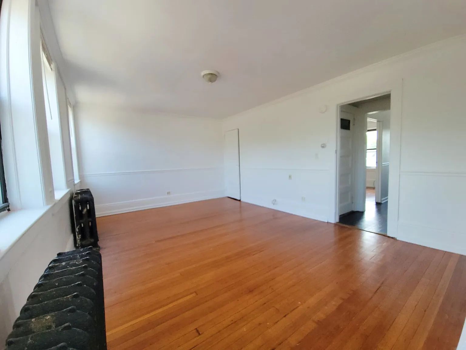 1 bed, 750 sqft, $2,295 — Photo 3