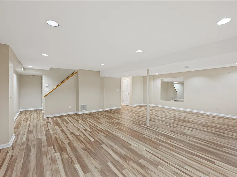 11209 Maine Cove Dr — Photo 31