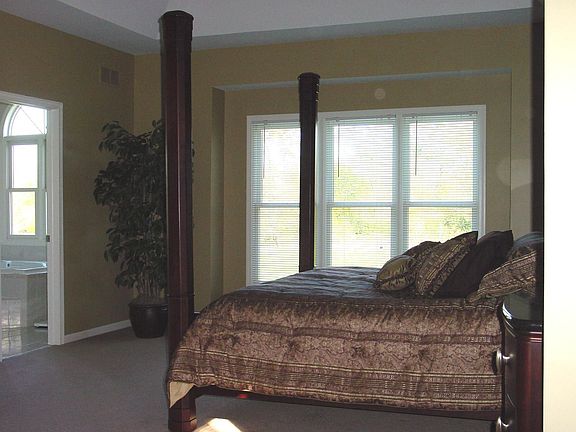 Master Beadroom