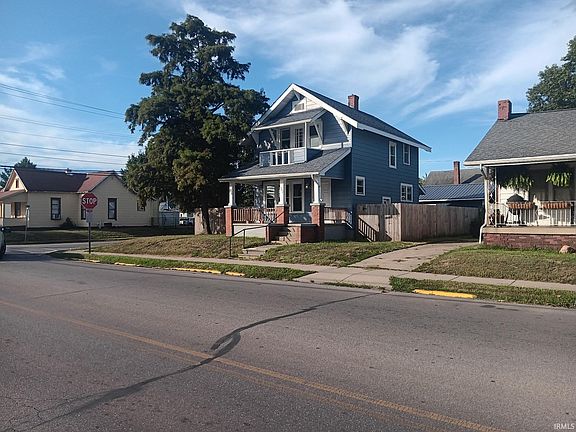 3rd image of 1502 Main St