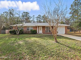 710 N 7th St, Macclenny, FL 32063