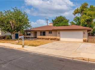 626 E Wright St, Hemet, CA 92543