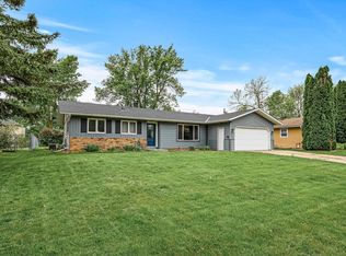 1319 21st St W, Hastings, MN 55033