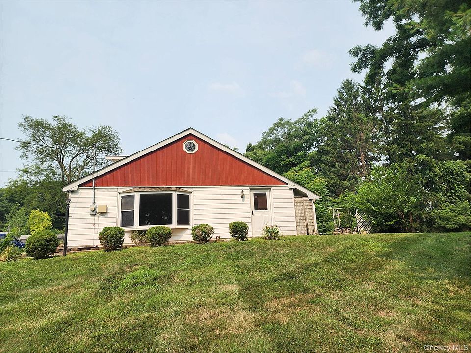 1st image of 32 Osborne Hill Rd