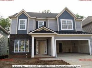 9729 Ridgeforest Dr, Charlotte, NC 28277