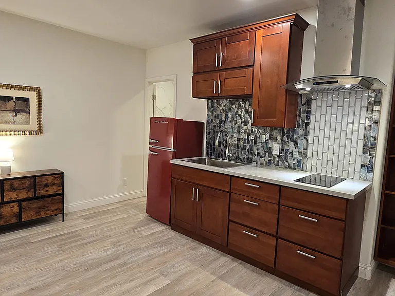 529 Central Ave #103 — Photo 5