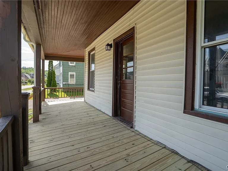 43 W State St #1 — Photo 3