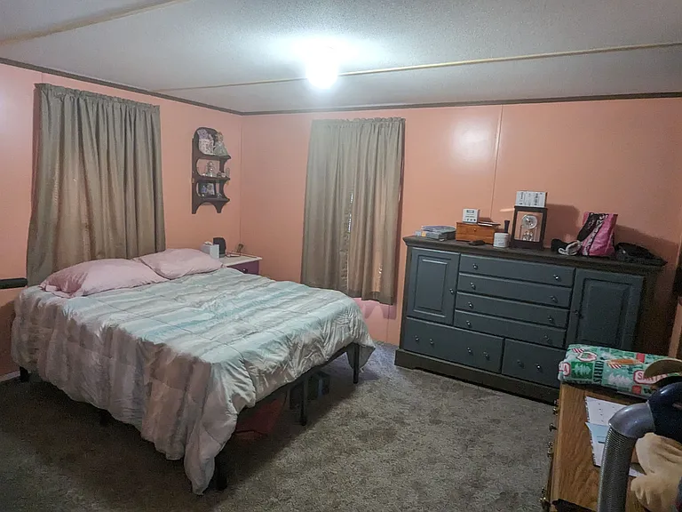 Oakridge Estates — Photo 6