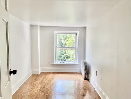 Rented by A P Realty Group NY LTD | media 11