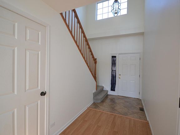 4th image of 966 Huntington Dr Unit 966