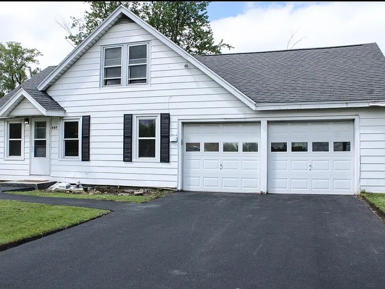 607 Boght Rd — Photo 1