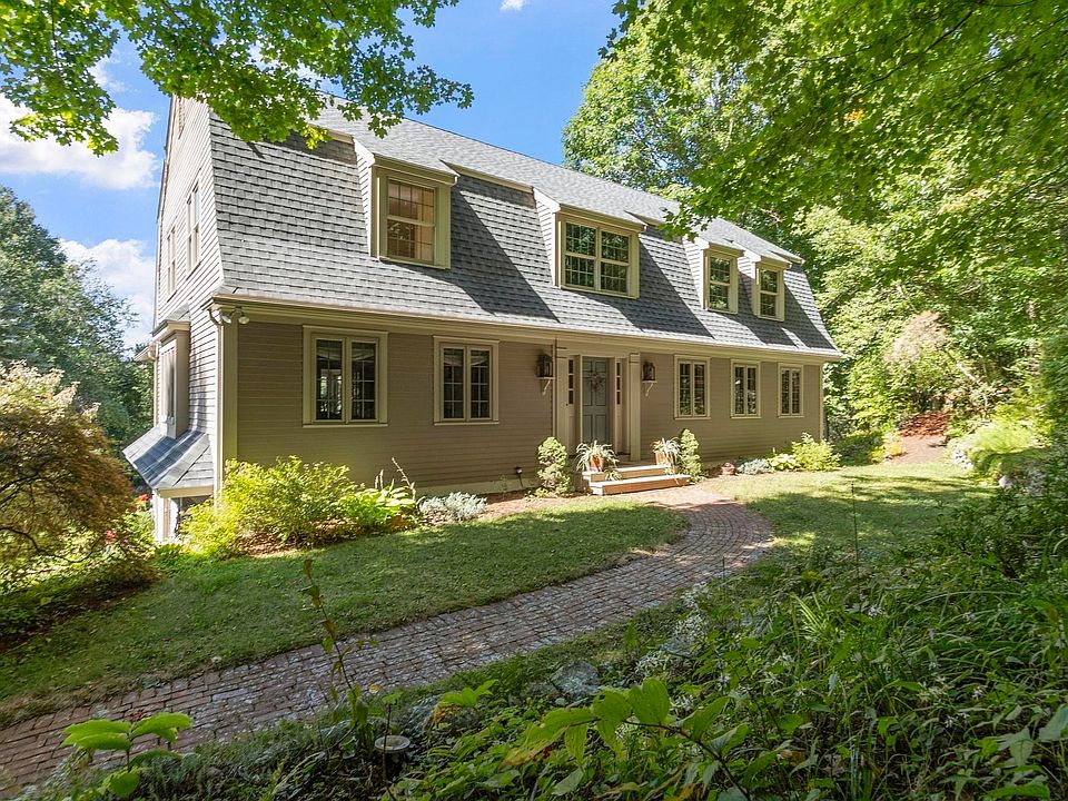 1st image of 36 Westland Farm Rd