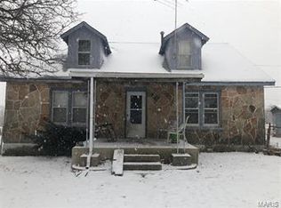 23480 Highway E, Lebanon, MO 65536