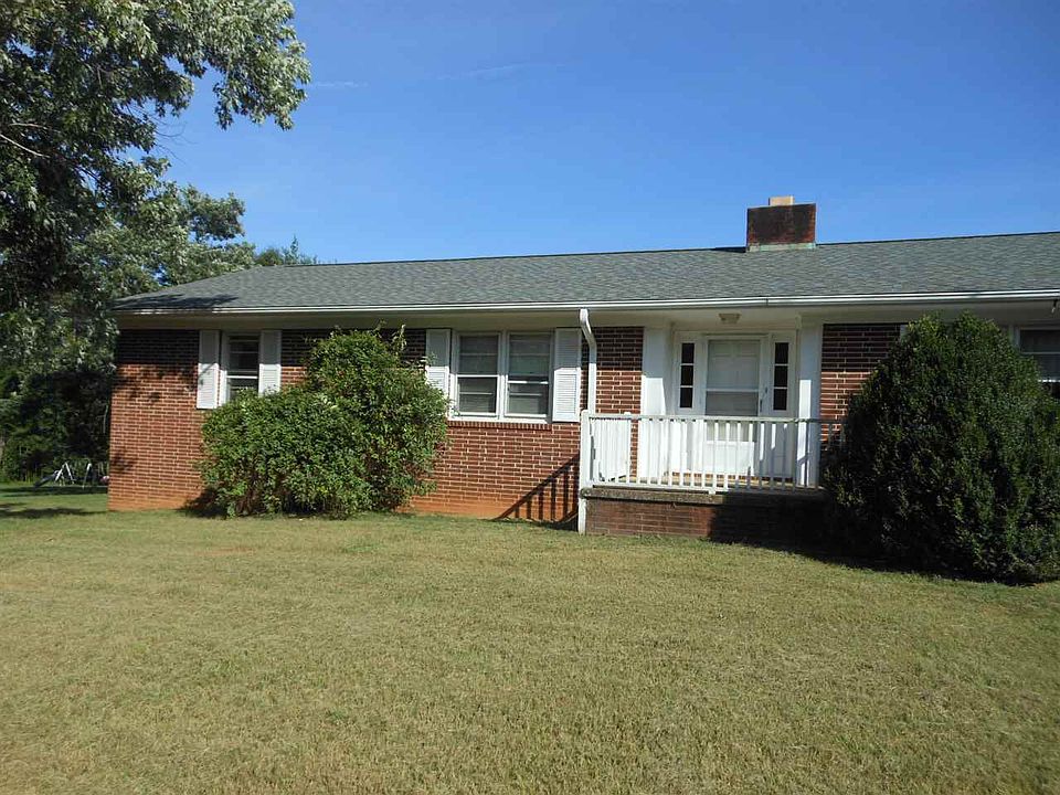 2nd image of 236 Tanners Grove Rd