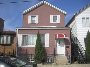 3246 S Wallace St, Chicago, IL 60616