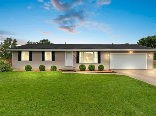 1017 Jordan Rd, De Pere, WI 54115