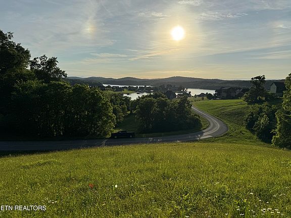 4th image of 403R/404R Russell Brothers Rd