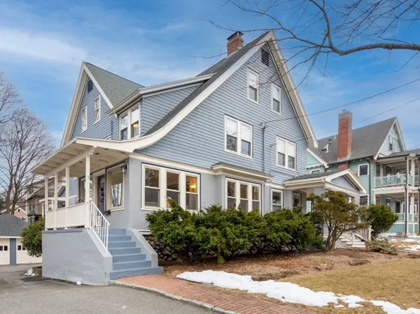 7 Bacon St, Winchester, MA 01890