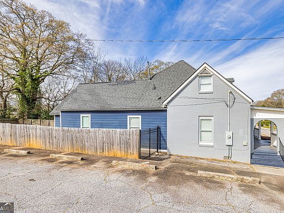 3rd image of 1678 Dorsey Ave