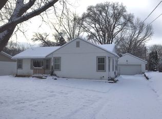 318 Ferris St, Dixon, IL 61021