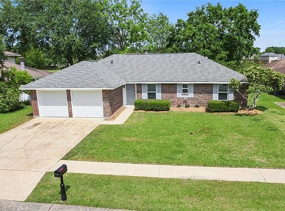 2nd image of 2172 Pebble Beach Dr