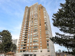 195 Wynford Dr #1901, Toronto, ON M3C 3P3