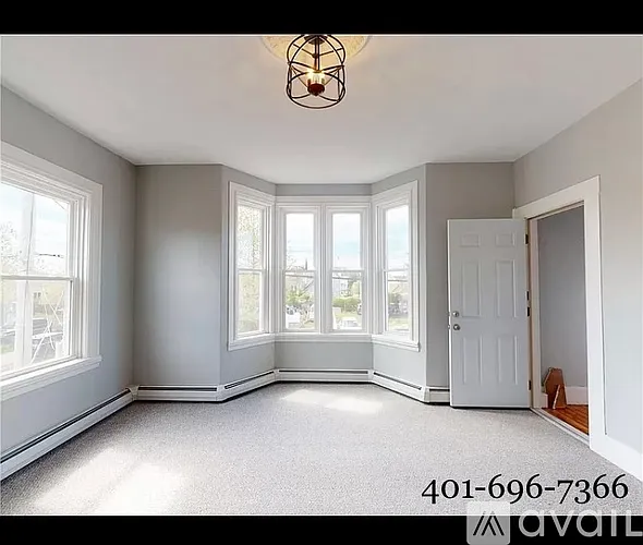 2 bed, 1000 sqft, $1,700 — Photo 1