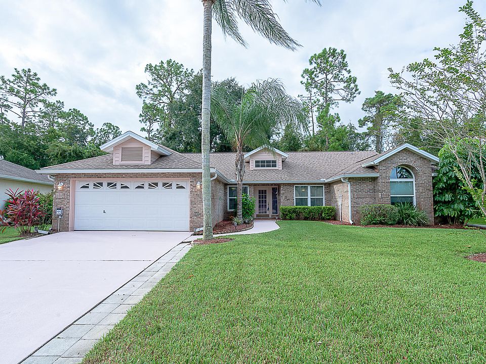 1st image of 51 Carriage Creek Way