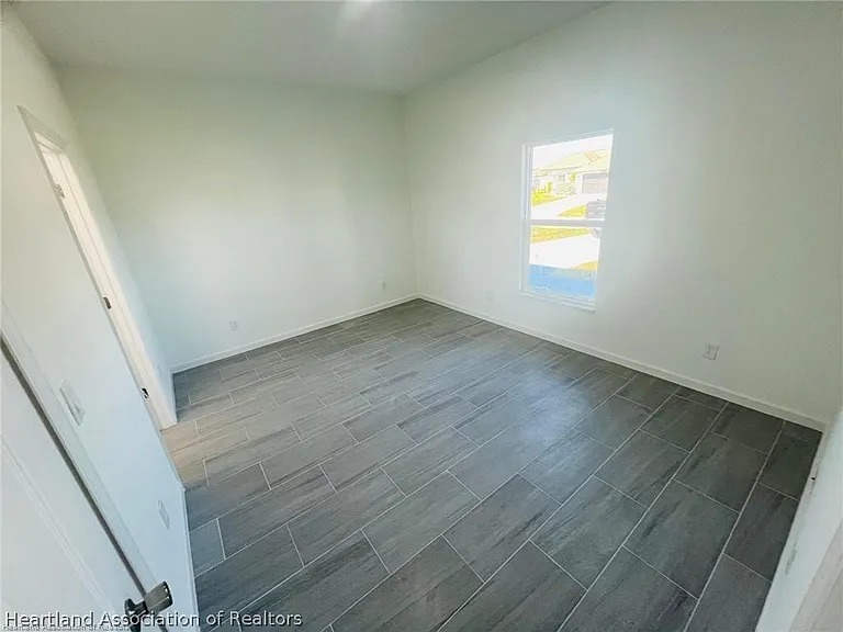 749 Pacific St — Photo 9
