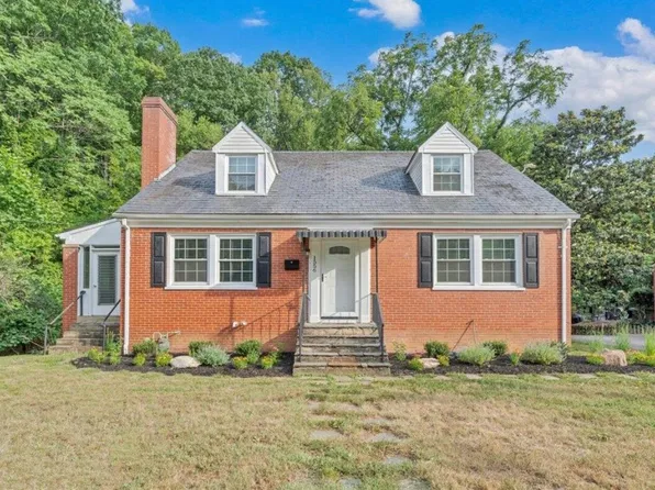 1556 Brandon Ave SW, Roanoke, VA 24015