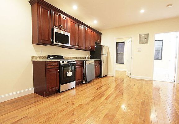 5th image of 66 Vermilyea Ave #25