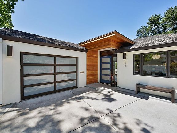 2nd image of 153 Lois Ln