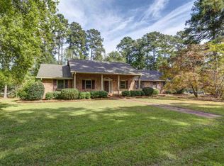 1039 Wallace Dr, Newberry, SC 29108