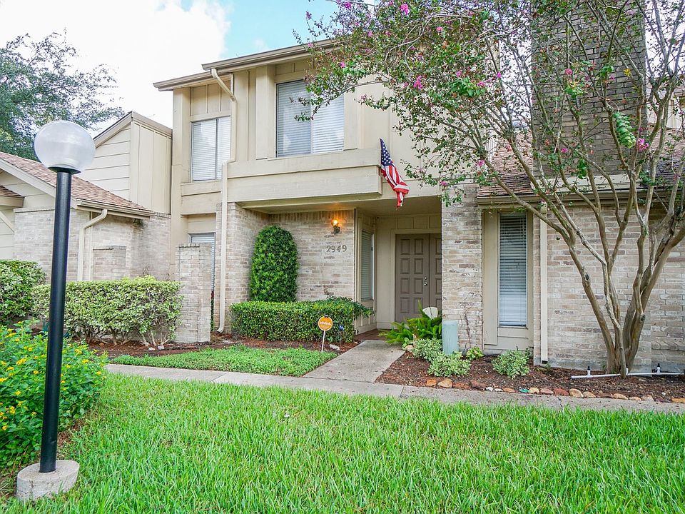 1st image of 2949 Meadowgrass Ln #11/112