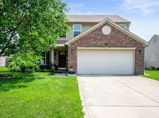 612 Lighthouse Dr, Fortville, IN