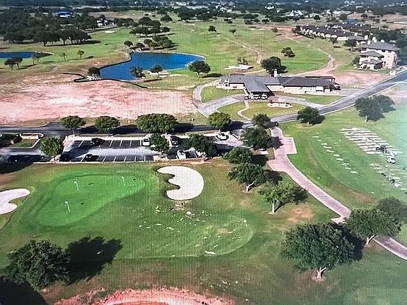 3rd image of 25000 Stableford Cir