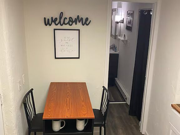 Dining area (Small)