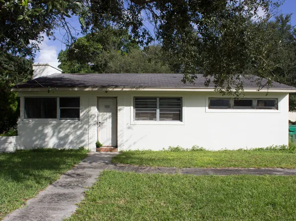 6243 SW 26th St, Hollywood, FL 33023