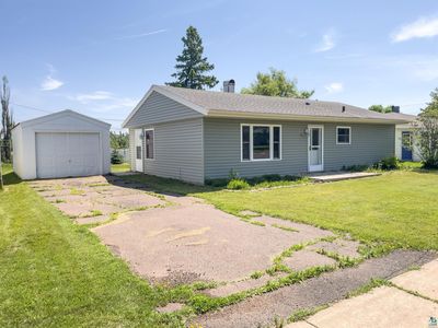 53 Edwards Dr, Silver Bay, MN, 55614