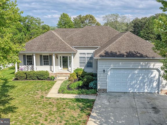 2nd image of 266 Stone Ridge Dr