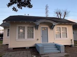 185 Woodvale St, Houston, TX 77012