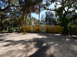 2848 Trinidad St, Sarasota, FL 34231