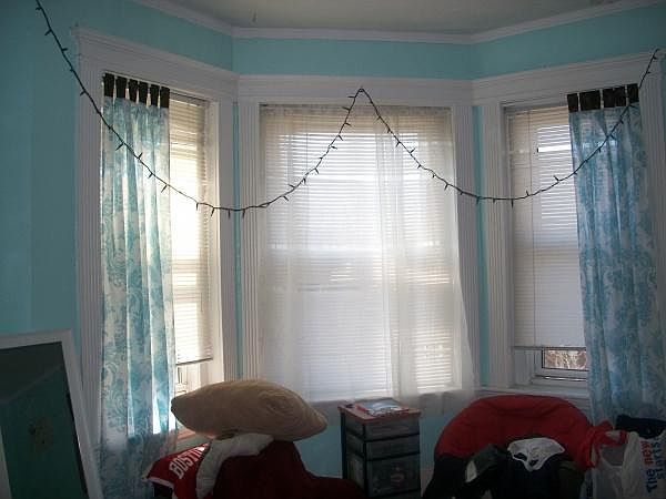 1st image of 463 Park Dr APT 17A