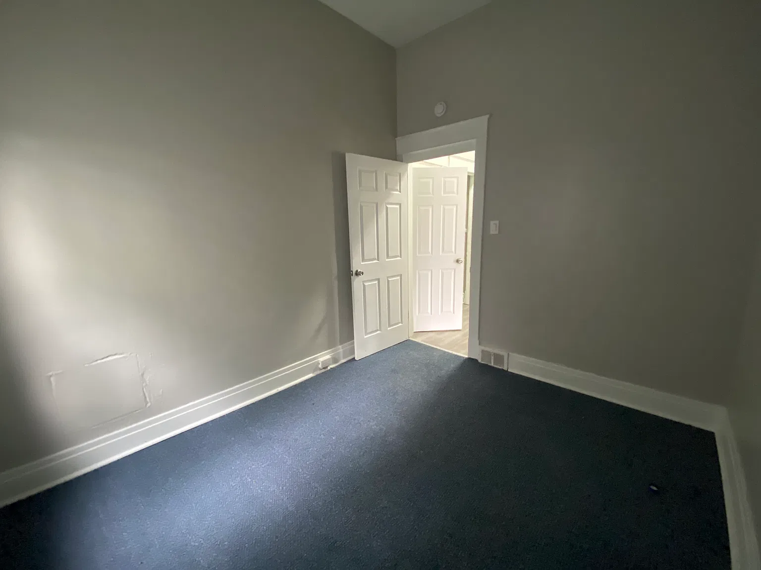 2 bed, 764 sqft, $1,200 — Photo 4