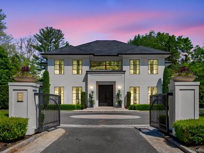 22 Eastview Lane, Glen Head, NY, 11545