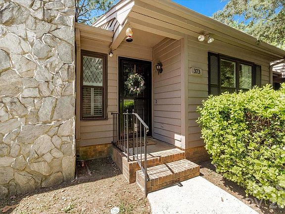 5th image of 373 Sweetgum Dr